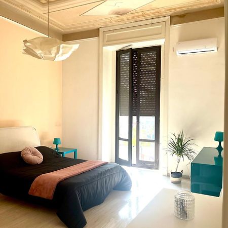 Deodato Guest House Catania Bagian luar foto