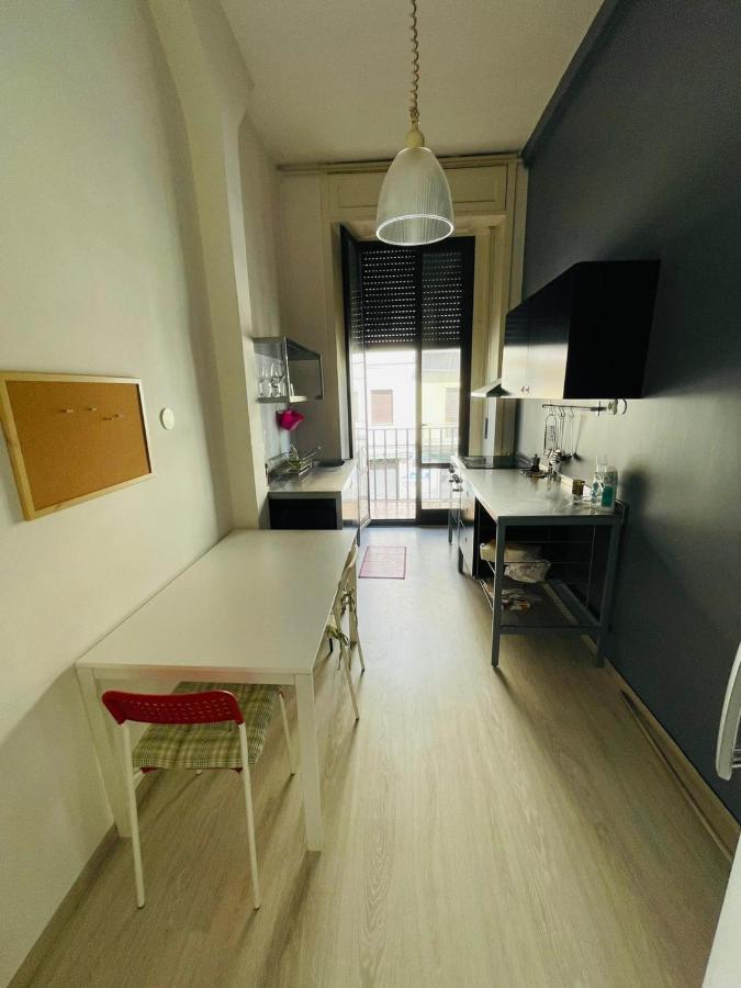 Deodato Guest House Catania Bagian luar foto