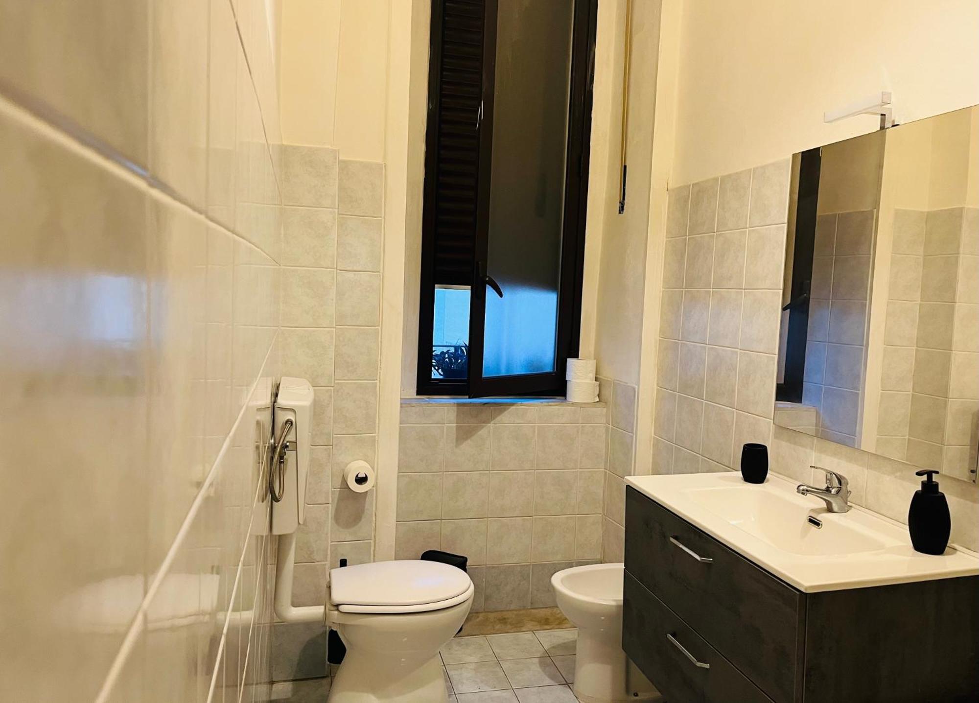 Deodato Guest House Catania Bagian luar foto